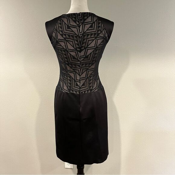 London Times Elegant Black Geometric print sleeveless formal Dress size 4 - Picture 5 of 12